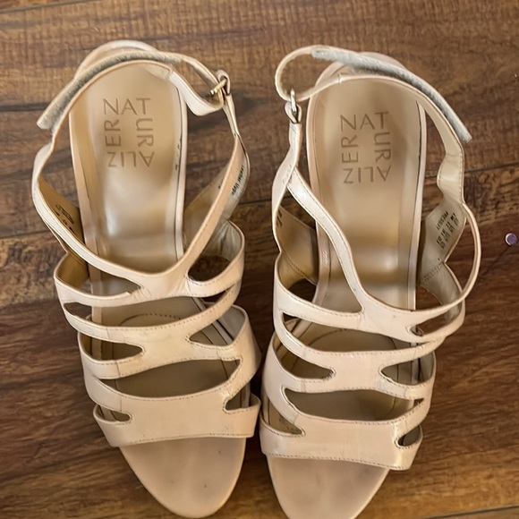 Strappy Sandal with Heel - Picture 6 of 6